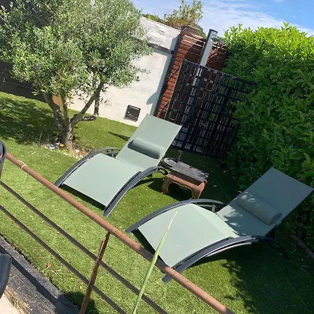 Nyvioni, Proche De La Mer, Avec Piscine Et Holiday home Le Grau-d'Agde