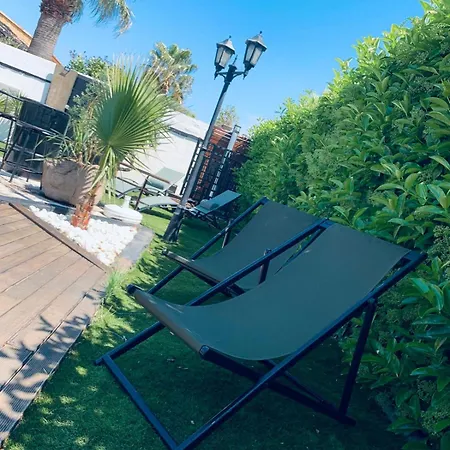 Holiday home Nyvioni, Proche De La Mer, Avec Piscine Et *