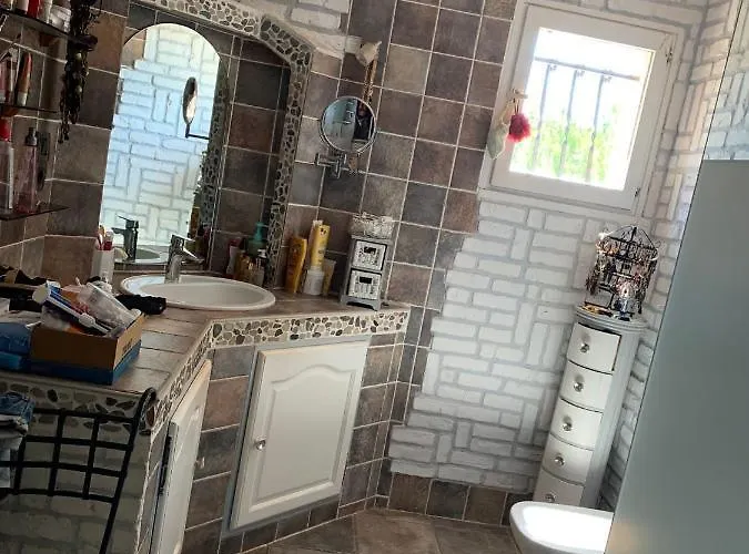 펜션 Nyvioni, Proche De La Mer, Avec Piscine Et Le Grau-dʼAgde